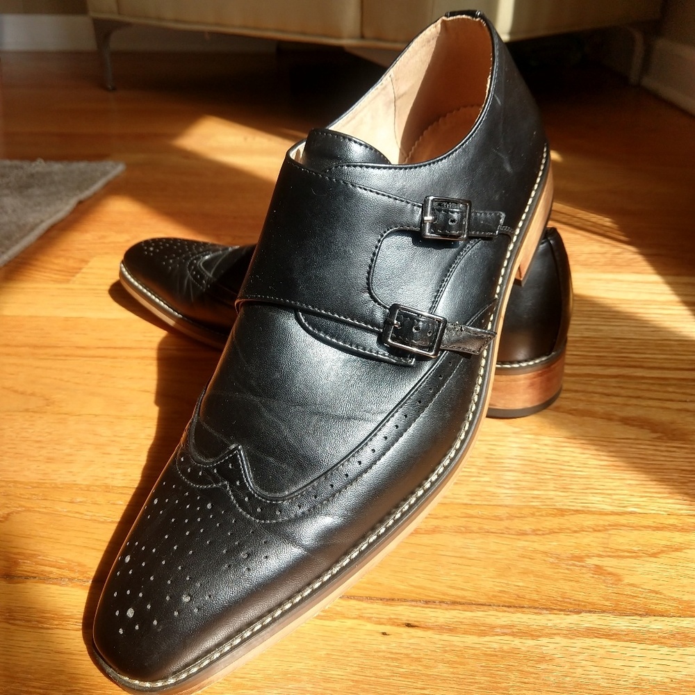 Mens size 12 Double Monk strap leather shoes.